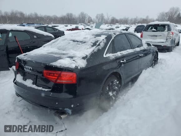 ✅ 2013 Audi S8 • VIN: WAUD2AFD1DN028715 • Lot: 44922245. Wystawiony na Copart z przebiegiem 133 047 mil. Bezpłatny archiwum sprzedaży aukcyjnych z USA i szczegółowy raport historii pojazdu na DreamBid. Zdjęcie 3.