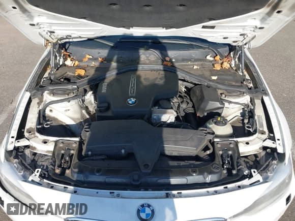 ✅ 2015 BMW 3 Series 328i xDrive • VIN: WBA3B5G58FNS14703 • Lot: 43357969. Listed on IAAI with 112,214 mi. Free auction sales archive from the USA and detailed vehicle history report at DreamBid. Image 10.