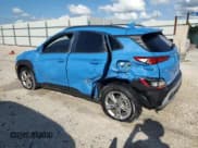 ✅ 2022 Hyundai Kona SEL • VIN: KM8K32AB6NU870455 • Лот: 72323794. Опубликован ранее на Copart с пробегом 50 915 миль. Бесплатный доступ к архиву аукционных продаж из США и подробный отчёт об истории автомобиля на DreamBid. Изображение 2.
