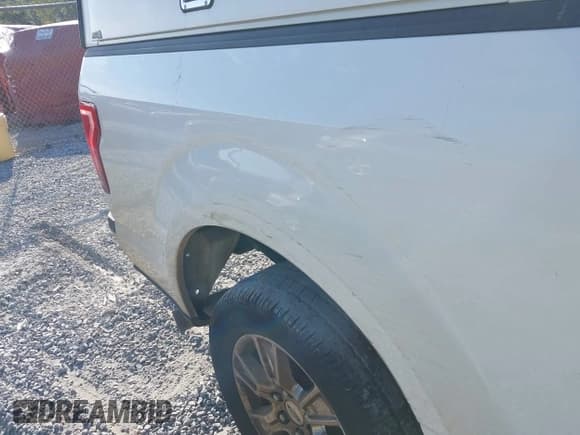 ✅ 2015 Ford F-150 XLT • VIN: 1FTEW1CPXFKD15792 • Lot: 43391888. Listed on IAAI with 189,904 mi. Free auction sales archive from the USA and detailed vehicle history report at DreamBid. Image 17.