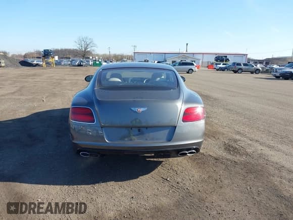 ✅ 2015 Bentley Continental GT • VIN: SCBFH7ZA6FC049737 • Lot: 41829669. Listed on IAAI with 26,984 mi. Free auction sales archive from the USA and detailed vehicle history report at DreamBid. Image 16.