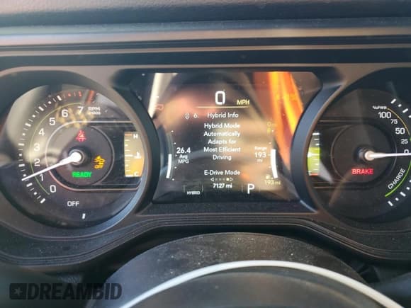 ✅ 2024 Jeep Wrangler Willys • VIN: 1C4RJXN67RW186169 • Lot: 84929725. Listed on Copart with 7,127 mi. Free auction sales archive from the USA and detailed vehicle history report at DreamBid. Image 9.