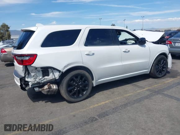 ✅ 2018 Dodge Durango SXT • VIN: 1C4RDHAG9JC197854 • Lot: 43096608. Wystawiony na IAAI z przebiegiem 93 935 mil. Bezpłatny archiwum sprzedaży aukcyjnych z USA i szczegółowy raport historii pojazdu na DreamBid. Zdjęcie 4.