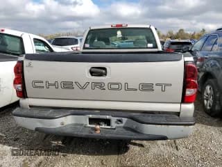 ✅ 2006 Chevrolet Silverado 1500 LS • VIN: 1GCEC19X16Z205186 • Лот: 79639004. Опубликован ранее на Copart с пробегом 200 735 миль. Бесплатный доступ к архиву аукционных продаж из США и подробный отчёт об истории автомобиля на DreamBid. Изображение 6.