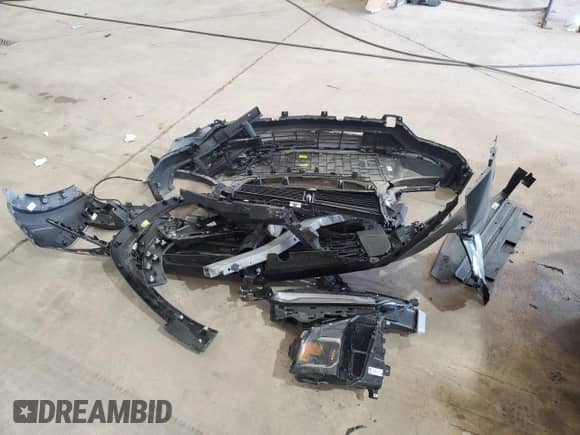 2025 Chevrolet Equinox FWD LT с VIN 3GNAXHEGXSL180668, выставлен на аукционе Copart как лот 55937455 с пробегом 10 079 миль миль и Списание • Salvage title. История ставок и продаж доступна на DreamBid. Изображение 13.