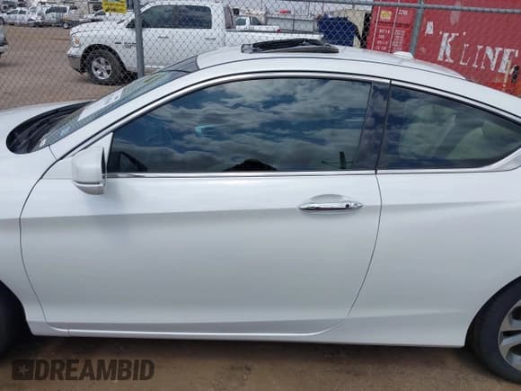 ✅ 2013 Honda Accord EX-L • VIN: 1HGCT2B83DA012373 • Lot: 42518560. Listed on IAAI with 66,051 mi. Free auction sales archive from the USA and detailed vehicle history report at DreamBid. Image 14.