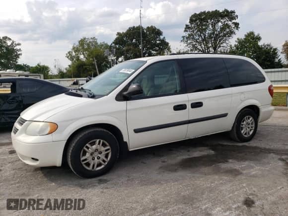 2005 Dodge Caravan SE с VIN 1D4GP24R35B226224, выставлен на аукционе Copart как лот 70879044 с пробегом 128 166 миль миль и Списание • Salvage title. История ставок и продаж доступна на DreamBid. Изображение 1.
