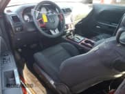 ✅ 2014 Dodge Challenger SXT • VIN: 2C3CDYAG8EH126593 • Lot: 76146944. Wystawiony na Copart z przebiegiem 123 193 mil. Bezpłatny archiwum sprzedaży aukcyjnych z USA i szczegółowy raport historii pojazdu na DreamBid. Zdjęcie 8.