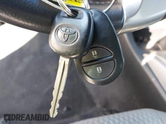 ✅ 2015 Toyota Tacoma PreRunner • VIN: 5TFKU4HN6FX006874 • Lot: 43090148. Listed on IAAI with 182,527 mi. Free auction sales archive from the USA and detailed vehicle history report at DreamBid. Image 11.