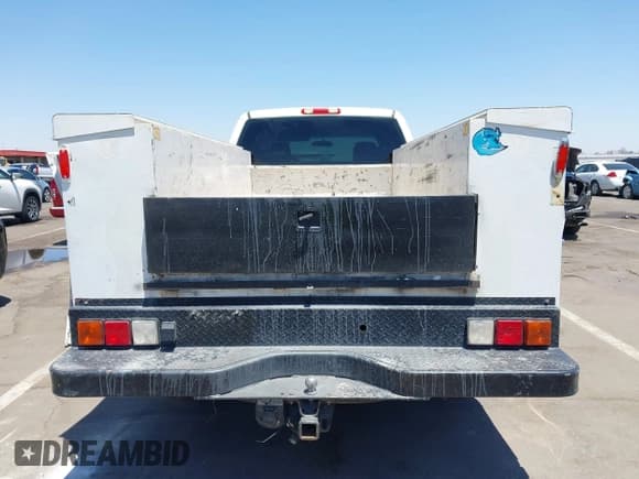 ✅ 2003 Chevrolet Silverado 2500HD LS • VIN: 1GCHC29U93E354781 • Lot: 42316975. Listed on IAAI with 360,412 mi. Free auction sales archive from the USA and detailed vehicle history report at DreamBid. Image 16.