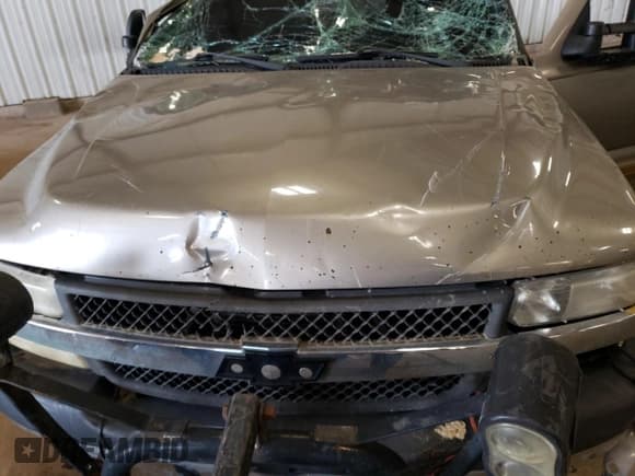 ✅ 2001 Chevrolet Silverado 2500HD LS • VIN: 1GCHK24131E276379 • Lot: 60197055. Wystawiony na Copart z przebiegiem Nie podano. Bezpłatny archiwum sprzedaży aukcyjnych z USA i szczegółowy raport historii pojazdu na DreamBid. Zdjęcie 11.