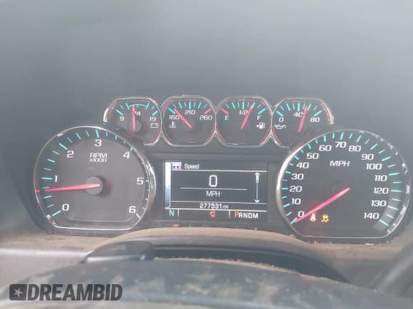 ✅ 2016 Chevrolet Silverado 1500 LT • VIN: 1GCVKREH7GZ173748 • Lot: 43612805. Listed on IAAI with 277,531 mi. Free auction sales archive from the USA and detailed vehicle history report at DreamBid. Image 7.