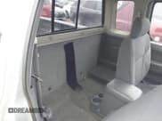 ✅ 2001 Nissan Frontier XE • VIN: 1N6DD26SX1C403457 • Lot: 43542375. Wystawiony na IAAI z przebiegiem 252 167 mil. Bezpłatny archiwum sprzedaży aukcyjnych z USA i szczegółowy raport historii pojazdu na DreamBid. Zdjęcie 8.