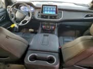 ✅ 2022 Chevrolet Suburban RST • VIN: 1GNSKEKD5NR263269 • Lot: 94238255. Listed on Copart with 73,872 mi. Free auction sales archive from the USA and detailed vehicle history report at DreamBid. Image 8.