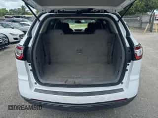 2016 Chevrolet Traverse LS с VIN 1GNKRFED2GJ236027, выставлен на аукционе Copart как лот 86132285 с пробегом 117 234 миль миль и Списание • Salvage title. История ставок и продаж доступна на DreamBid. Изображение 6.