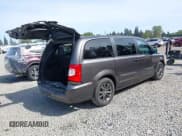 ✅ 2016 Chrysler Town & Country S • VIN: 2C4RC1HG0GR138532 • Lot: 42164215. Listed on IAAI with 55,486 mi. Free auction sales archive from the USA and detailed vehicle history report at DreamBid. Image 4.