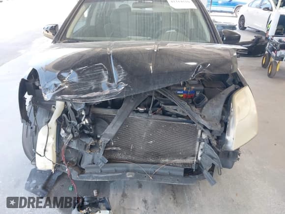 ✅ 2011 Nissan Sentra SR • VIN: 3N1AB6AP4BL645899 • Lot: 42314510. Wystawiony na IAAI z przebiegiem 235 507 mil. Bezpłatny archiwum sprzedaży aukcyjnych z USA i szczegółowy raport historii pojazdu na DreamBid. Zdjęcie 13.