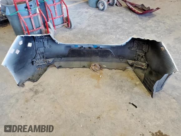 ✅ 2021 Mazda 3 S • VIN: JM1BPAAL1M1328675 • Lot: 64132725. Listed on Copart with 30,698 mi. Free auction sales archive from the USA and detailed vehicle history report at DreamBid. Image 12.