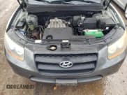 ✅ 2009 Hyundai Santa Fe GLS • VIN: 5NMSG13D89H268333 • Lot: 80377914. Listed on Copart with 81,932 mi. Free auction sales archive from the USA and detailed vehicle history report at DreamBid. Image 11.