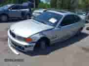 2000 BMW 3 Series 323Ci с VIN WBABM3349YJN88416, выставлен на аукционе IAAI как лот 42137407 с пробегом 228 922 миль миль и . История ставок и продаж доступна на DreamBid. Изображение 2.