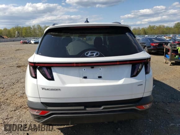✅ 2022 Hyundai Tucson SEL • VIN: 5NMJBCAE0NH150126 • Lot: 49619823. Wystawiony na Copart z przebiegiem 1 044 mil. Bezpłatny archiwum sprzedaży aukcyjnych z USA i szczegółowy raport historii pojazdu na DreamBid. Zdjęcie 6.