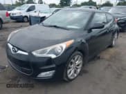 ✅ 2013 Hyundai Veloster w/Gray Int • VIN: KMHTC6AD6DU155445 • Lot: 43285405. Wystawiony na IAAI z przebiegiem 126 975 mil. Bezpłatny archiwum sprzedaży aukcyjnych z USA i szczegółowy raport historii pojazdu na DreamBid. Zdjęcie 2.