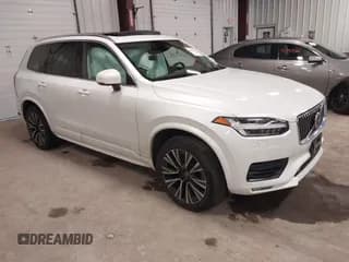 ✅ 2022 Volvo XC90 Momentum • VIN: YV4A221KXN1803066 • Lot: 42332124. Wystawiony na IAAI z przebiegiem 34 972 mil. Bezpłatny archiwum sprzedaży aukcyjnych z USA i szczegółowy raport historii pojazdu na DreamBid. Zdjęcie 1.