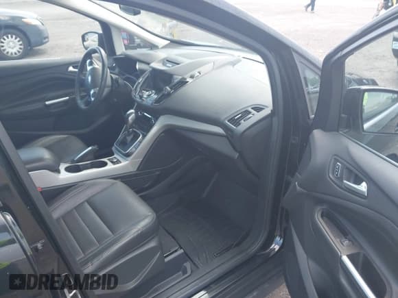 ✅ 2014 Ford C-Max SEL • VIN: 1FADP5CUXEL518802 • Lot: 43021517. Listed on IAAI with 127,666 mi. Free auction sales archive from the USA and detailed vehicle history report at DreamBid. Image 5.