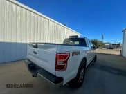 ✅ 2018 Ford F-150 XL • VIN: 1FTFX1E53JFE38168 • Lot: 95016235. Wystawiony na Copart z przebiegiem 195 027 mil. Bezpłatny archiwum sprzedaży aukcyjnych z USA i szczegółowy raport historii pojazdu na DreamBid. Zdjęcie 4.