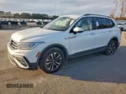 ✅ 2022 Volkswagen Tiguan S • VIN: 3VV0B7AX4NM070914 • Lot: 95511475. Wystawiony na Copart z przebiegiem Nie podano. Bezpłatny archiwum sprzedaży aukcyjnych z USA i szczegółowy raport historii pojazdu na DreamBid. Zdjęcie 1.