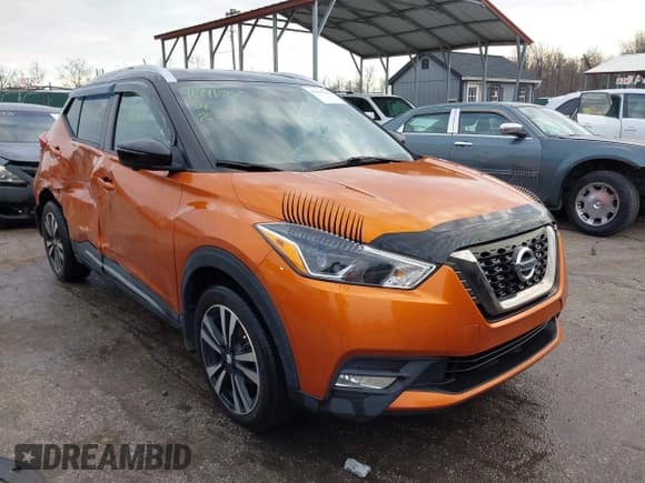 ✅ 2019 Nissan Kicks S • VIN: 3N1CP5CU6KL559887 • Lot: 41491252. Listed on IAAI with 69,357 mi. Free auction sales archive from the USA and detailed vehicle history report at DreamBid. Image 1.