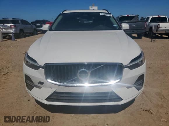 ✅ 2022 Volvo XC60 Momentum • VIN: YV4L12DK4N1005265 • Lot: 83972645. Listed on Copart with 90,397 mi. Free auction sales archive from the USA and detailed vehicle history report at DreamBid. Image 5.