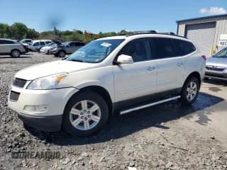 ✅ 2012 Chevrolet Traverse 2LT • VIN: 1GNKVJED3CJ341202 • Lot: 69852215. Wystawiony na Copart z przebiegiem 170 796 mil. Bezpłatny archiwum sprzedaży aukcyjnych z USA i szczegółowy raport historii pojazdu na DreamBid. Zdjęcie 1.