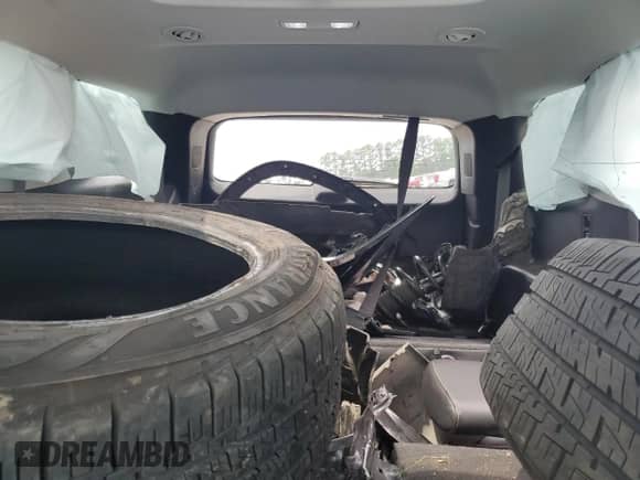 2021 Chevrolet Traverse Premier z VIN 1GNERKKW2MJ262862, wystawiony jako Copart lot #58779765 z przebiegiem 76 927 mil mil oraz Szkoda całkowita • Salvage title. Historia ofert i sprzedaży dostępna na DreamBid. Obrazek 10.