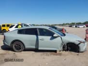 ✅ 2025 Kia K4 EX • VIN: 3KPFU4DE9SE007311 • Lot: 43432148. Wystawiony na IAAI z przebiegiem 17 371 mil. Bezpłatny archiwum sprzedaży aukcyjnych z USA i szczegółowy raport historii pojazdu na DreamBid. Zdjęcie 13.