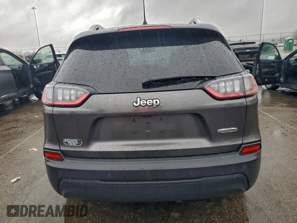 ✅ 2019 Jeep Cherokee Latitude Plus • VIN: 1C4PJLLB7KD264354 • Lot: 94225675. Listed on Copart with 82,084 mi. Free auction sales archive from the USA and detailed vehicle history report at DreamBid. Image 6.