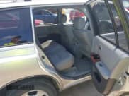 ✅ 2007 Toyota Highlander w/3rd Row • VIN: JTEEP21A970207061 • Lot: 42528923. Wystawiony na IAAI z przebiegiem 138 652 mil. Bezpłatny archiwum sprzedaży aukcyjnych z USA i szczegółowy raport historii pojazdu na DreamBid. Zdjęcie 8.