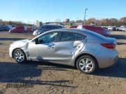 ✅ 2015 Mazda 3 i Sport • VIN: 3MZBM1U72FM232404 • Lot: 43614960. Wystawiony na IAAI z przebiegiem 126 478 mil. Bezpłatny archiwum sprzedaży aukcyjnych z USA i szczegółowy raport historii pojazdu na DreamBid. Zdjęcie 17.