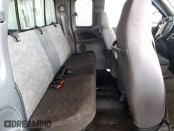 2001 Dodge 1500 с VIN 1B7HC13Y11J515876, выставлен на аукционе Copart как лот 80713664 с пробегом 97 269 миль миль и Списание • Salvage title. История ставок и продаж доступна на DreamBid. Изображение 10.