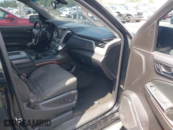 ✅ 2015 GMC Yukon XL SLE • VIN: 1GKS1GKC8FR566888 • Lot: 42667619. Listed on IAAI with 154,506 mi. Free auction sales archive from the USA and detailed vehicle history report at DreamBid. Image 5.