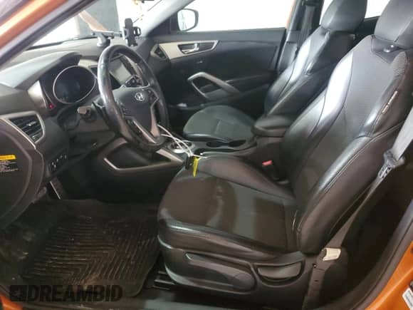 ✅ 2013 Hyundai Veloster RE:MIX • VIN: KMHTC6AD0DU109884 • Лот: 49723905. Размещён на Copart с пробегом 109 230 миль миль. Получите бесплатный доступ к архиву аукционных продаж из США и посмотрите подробный отчёт об истории автомобиля на DreamBid. Изображение 7.