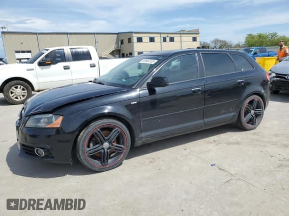 ✅ 2011 Audi A3 Premium Plus • VIN: WAUKEAFMXBA135975 • Лот: 50649705. Опубликован ранее на Copart с пробегом 112 676 миль. Бесплатный доступ к архиву аукционных продаж из США и подробный отчёт об истории автомобиля на DreamBid. Изображение 1.