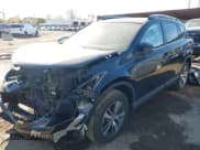 ✅ 2017 Toyota RAV4 XLE • VIN: 2T3RFREV1HW679511 • Лот: 43562413. Опубликован ранее на IAAI с пробегом 80 198 миль. Бесплатный доступ к архиву аукционных продаж из США и подробный отчёт об истории автомобиля на DreamBid. Изображение 18.