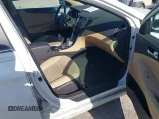 ✅ 2012 Hyundai Sonata GLS • VIN: 5NPEB4AC5CH356760 • Лот: 43582614. Опубликован ранее на IAAI с пробегом 204 461 миль. Бесплатный доступ к архиву аукционных продаж из США и подробный отчёт об истории автомобиля на DreamBid. Изображение 5.