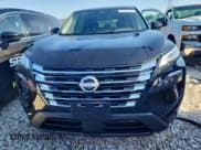 ✅ 2024 Nissan Rogue SV • VIN: JN8BT3BB0RW183611 • Лот: 68709315. Опубликован ранее на Copart с пробегом Не указан. Бесплатный доступ к архиву аукционных продаж из США и подробный отчёт об истории автомобиля на DreamBid. Изображение 5.