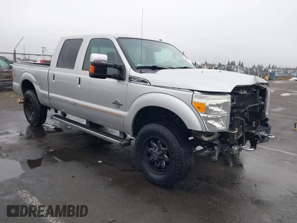 ✅ 2015 Ford F-250 Lariat • VIN: 1FT7W2BT5FEB94911 • Lot: 43881882. Listed on IAAI with 196,745 mi. Free auction sales archive from the USA and detailed vehicle history report at DreamBid. Image 1.