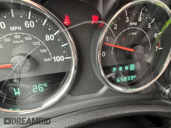 ✅ 2015 Jeep Wrangler Unlimited Sahara • VIN: 1C4BJWEG2FL770349 • Лот: 43791994. Опубликован ранее на IAAI с пробегом 65 839 миль. Бесплатный доступ к архиву аукционных продаж из США и подробный отчёт об истории автомобиля на DreamBid. Изображение 6.