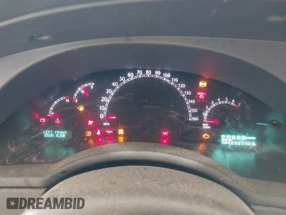 ✅ 2008 Chrysler Pacifica Touring • VIN: 2A8GM68X38R109327 • Lot: 42961636. Wystawiony na IAAI z przebiegiem 171 921 mil. Bezpłatny archiwum sprzedaży aukcyjnych z USA i szczegółowy raport historii pojazdu na DreamBid. Zdjęcie 7.