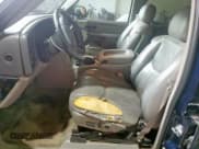 ✅ 2005 Chevrolet Suburban LT • VIN: 3GNEC16Z45G181056 • Лот: 56736275. Опубликован ранее на Copart с пробегом 199 540 миль. Бесплатный доступ к архиву аукционных продаж из США и подробный отчёт об истории автомобиля на DreamBid. Изображение 7.