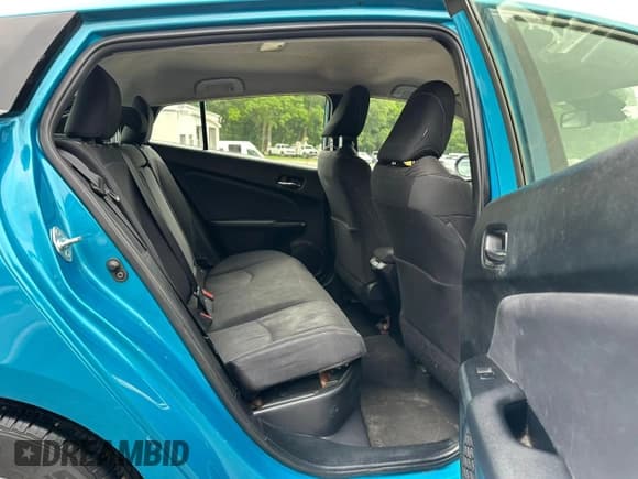 ✅ 2022 Toyota Prius LE • VIN: JTDKAMFP7N3203457 • Lot: 61150325. Listed on Copart with 164,311 mi. Free auction sales archive from the USA and detailed vehicle history report at DreamBid. Image 8.